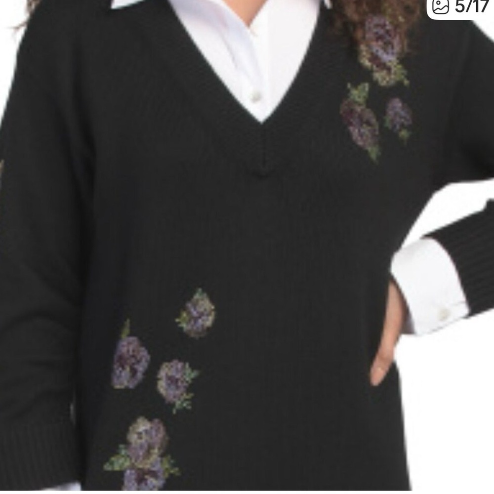 New! Cinq a sept embroidered Floral V-Neck Sabrina Sweater Dress - Picture 5 of 5